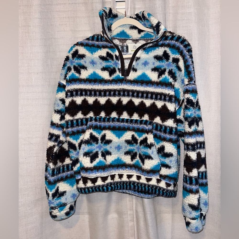 Sherpa Pullover - image 1